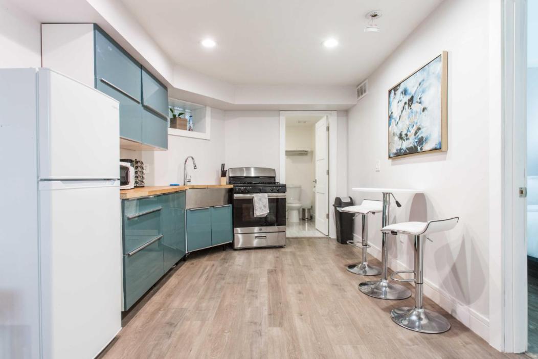 The Double Play - 1 Min Walk To Wrigley! Spacious 2Br - Perfect For Cubs Fans! Chicago Exteriér fotografie