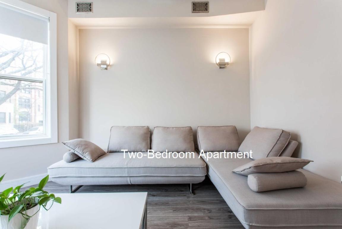 The Double Play - 1 Min Walk To Wrigley! Spacious 2Br - Perfect For Cubs Fans! Chicago Exteriér fotografie